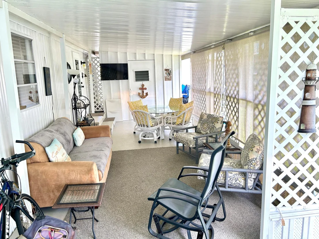 Photo of 312 Hibiscus Drive