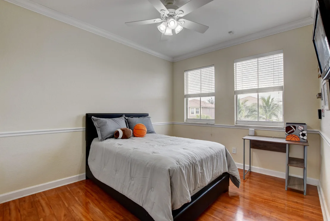 Photo of 10620 Old Hammock Way