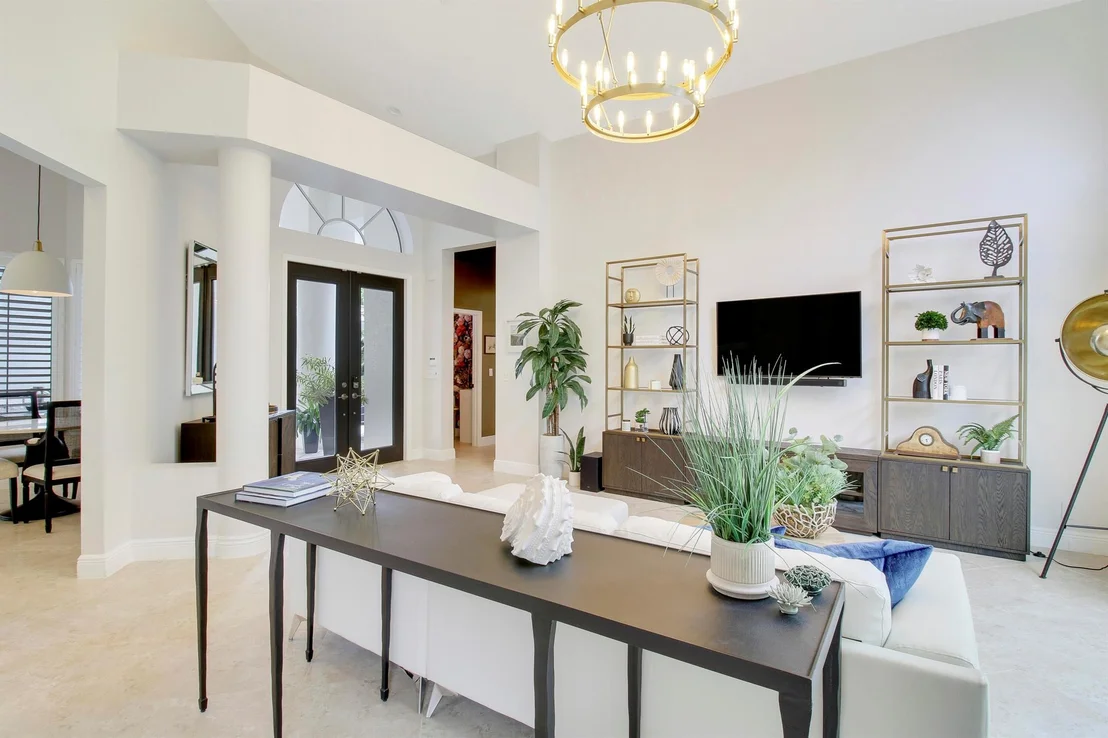 Photo of 7606 La Corniche Circle