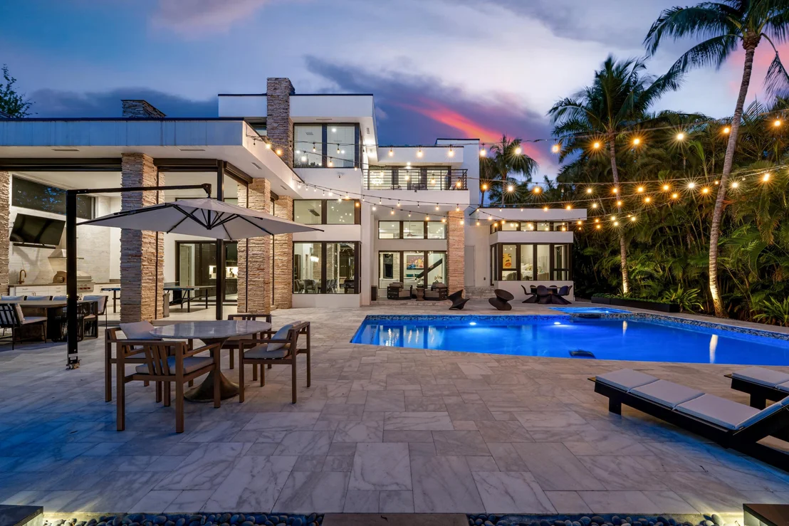 Photo of 1080 Lake Drive