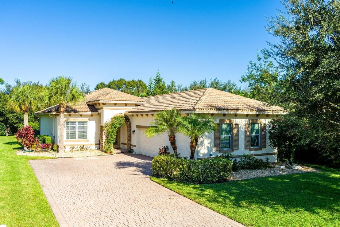 Photo of 8120 SW Marin Drive