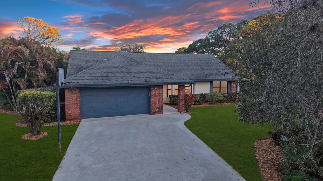 Photo of 18808 Falcon Way