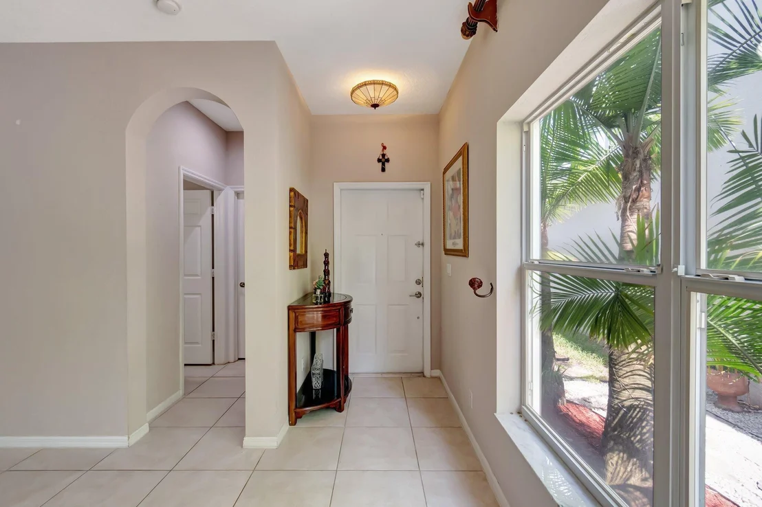Photo of 6788 Hendry Drive