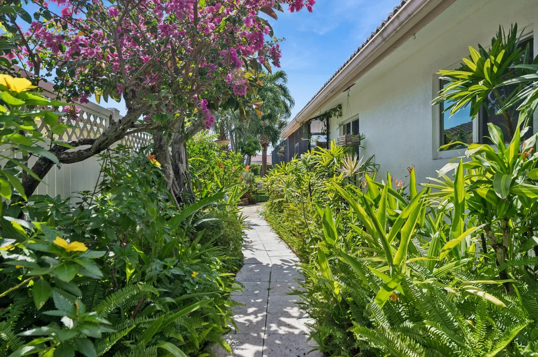 Photo of 7018 NW 3rd Avenue
