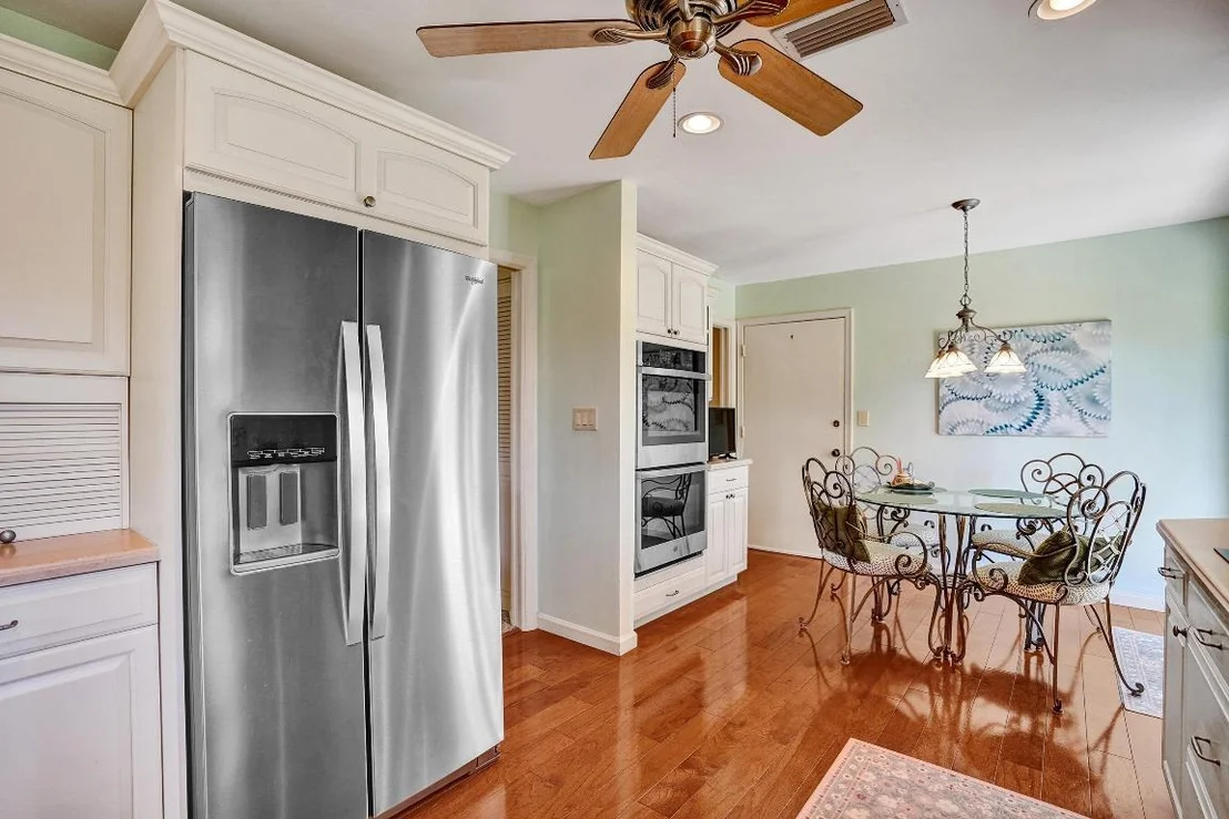 Photo of 6010 Petaluma Drive