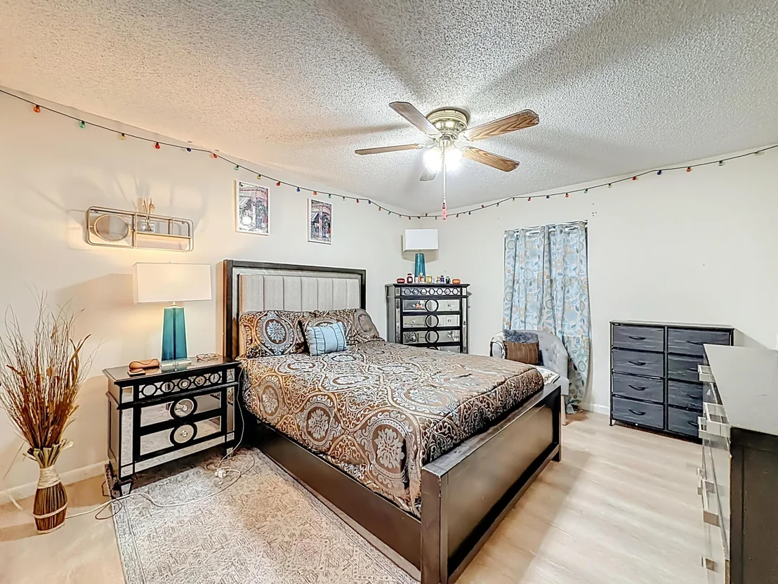 Photo of 4484 Walden Circle