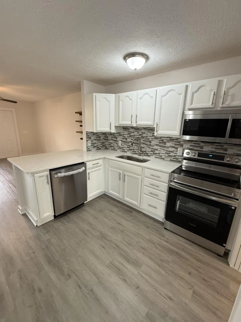Photo of 2369 NE Rustic Way