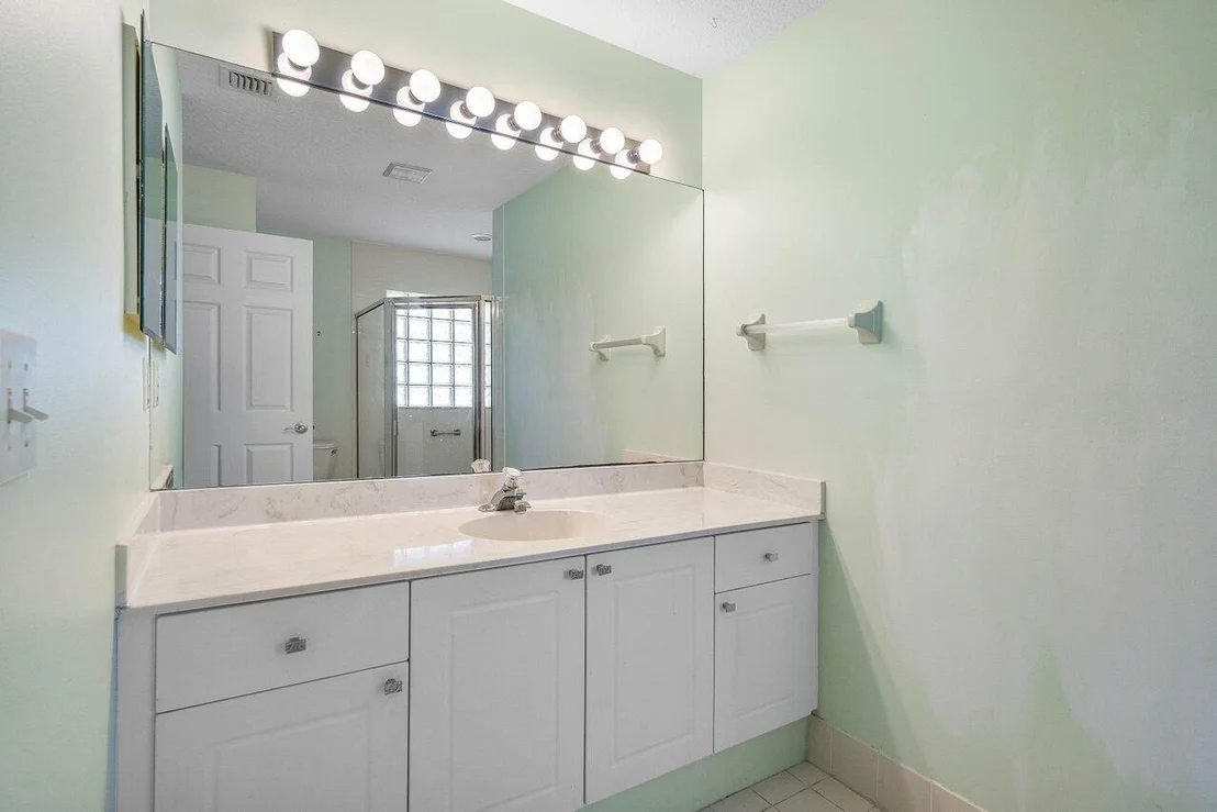 Photo of 1652 Oak Berry Circle
