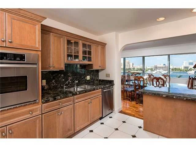 Photo of Unit 520B at 44 Cocoanut Row