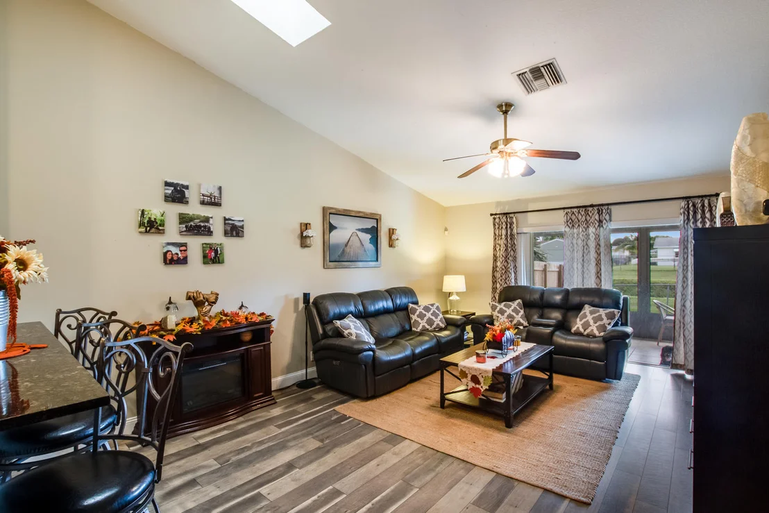 Photo of 5036 Arbor Glen Circle
