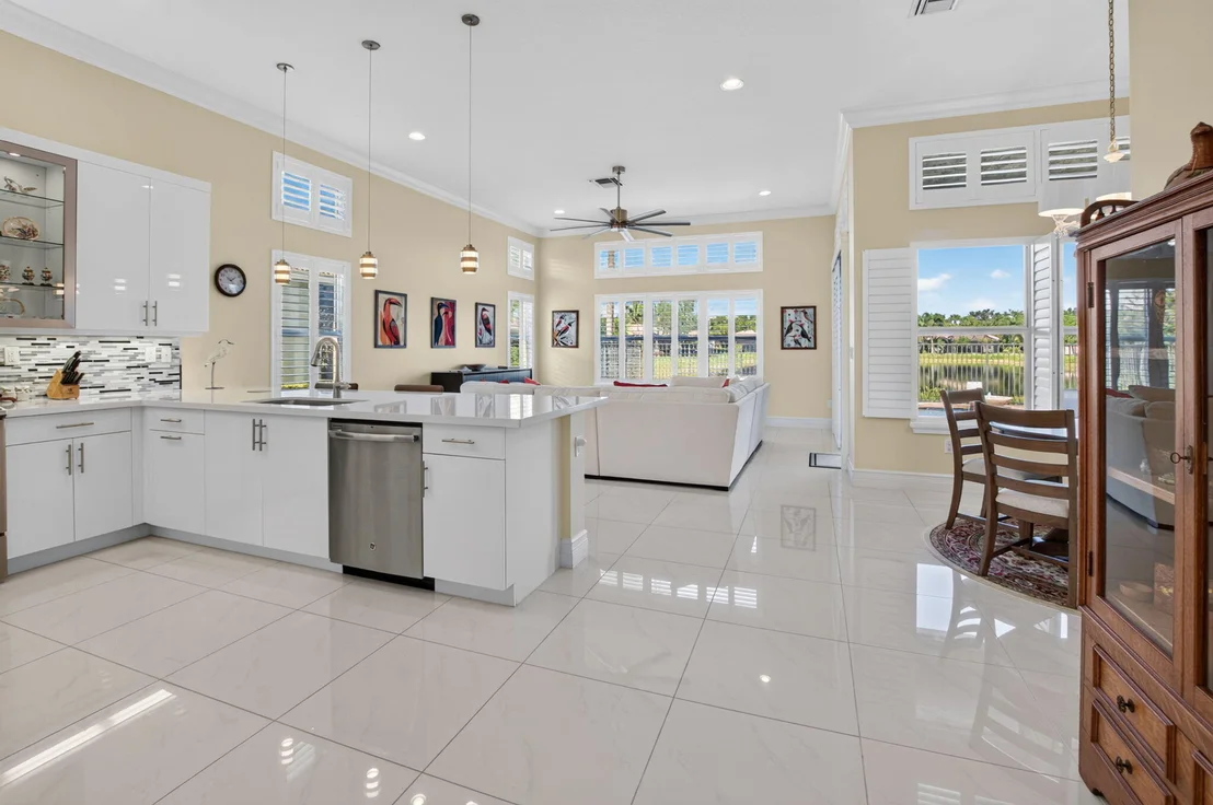 Photo of 11584 Dawson Range Road