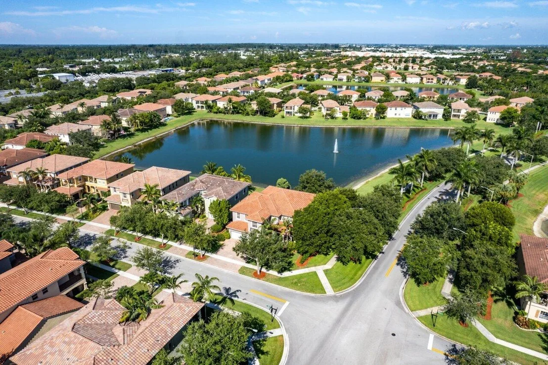 Photo of 482 Cresta Circle