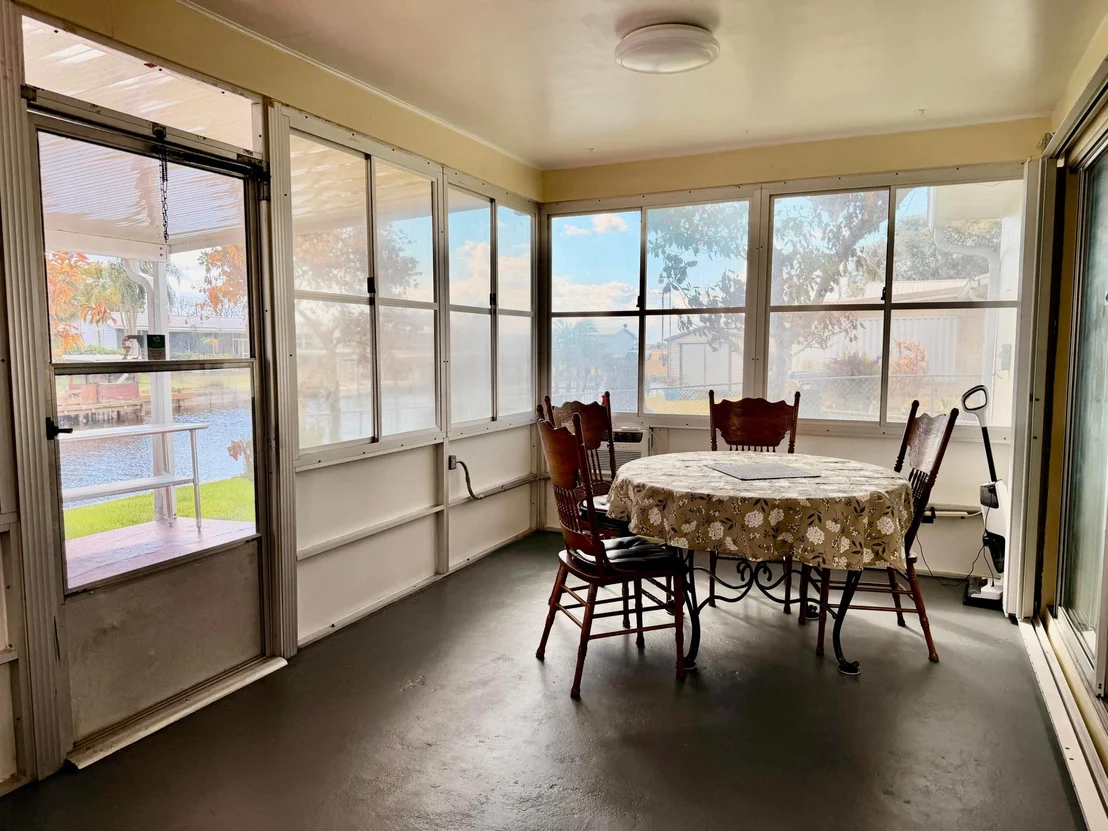 Photo of 1926 SE 31st Street