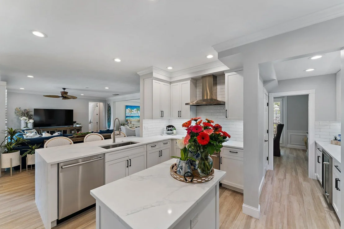 Photo of 1169 Tropical Drive