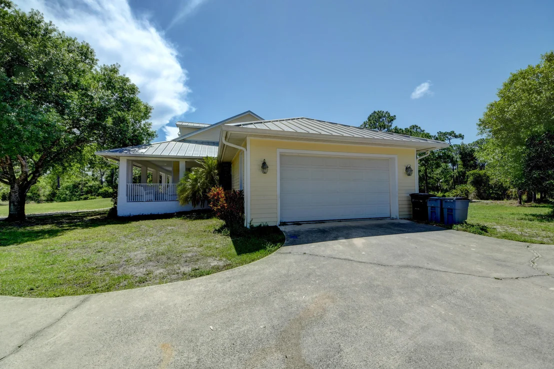 Photo of 10602 Pine Needle Drive