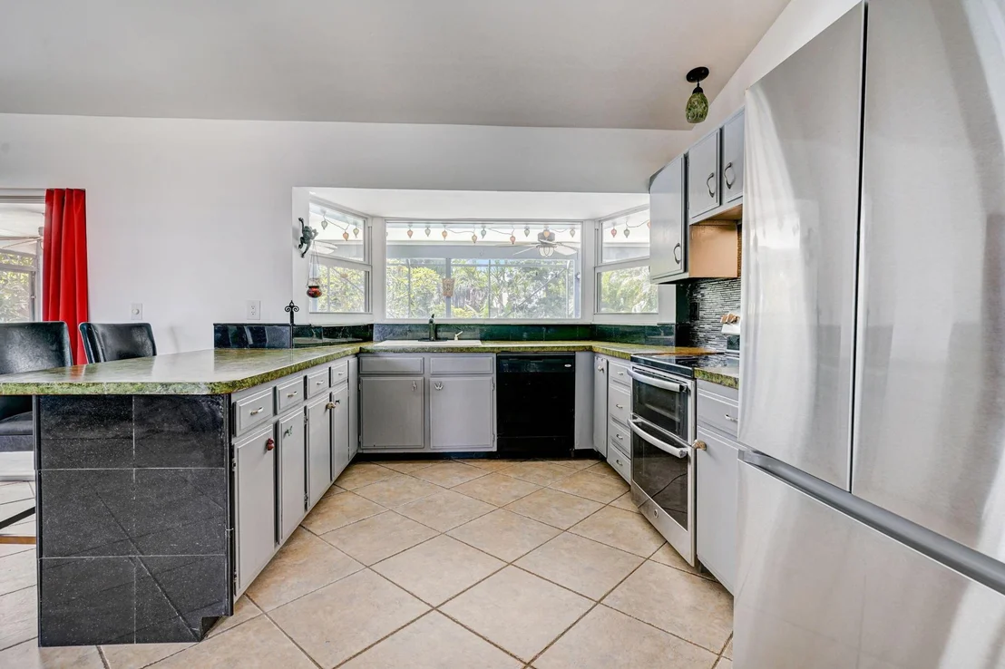 Photo of 128 Martin Circle