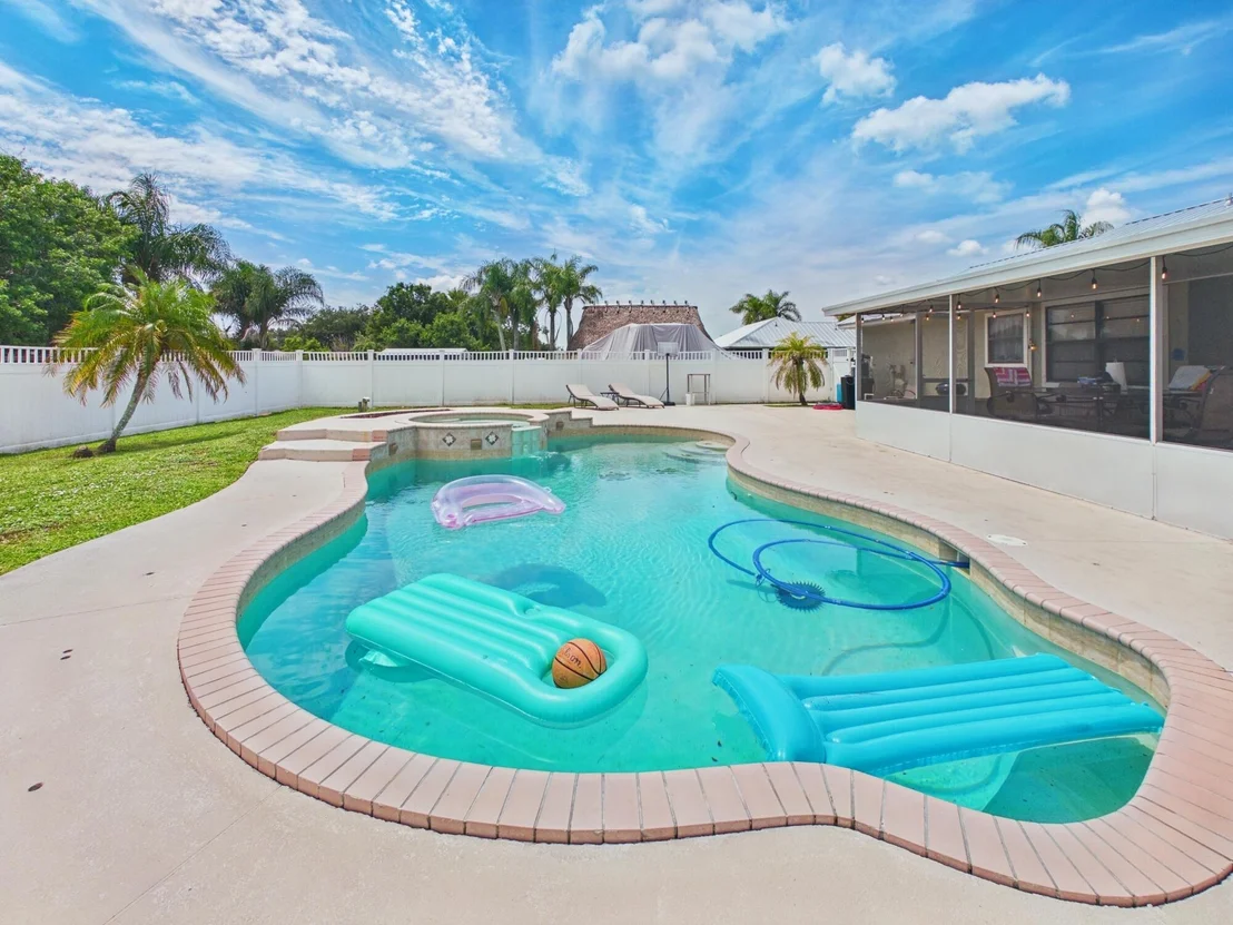 Photo of 1150 SW 85TH Way