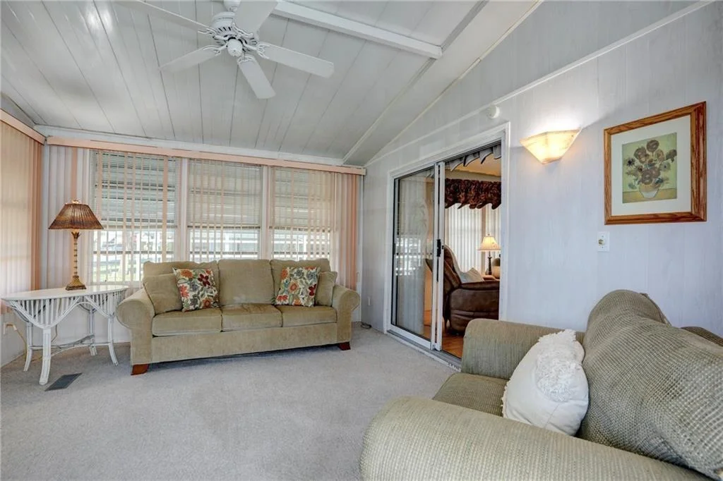 Photo of 638 Puffin Drive
