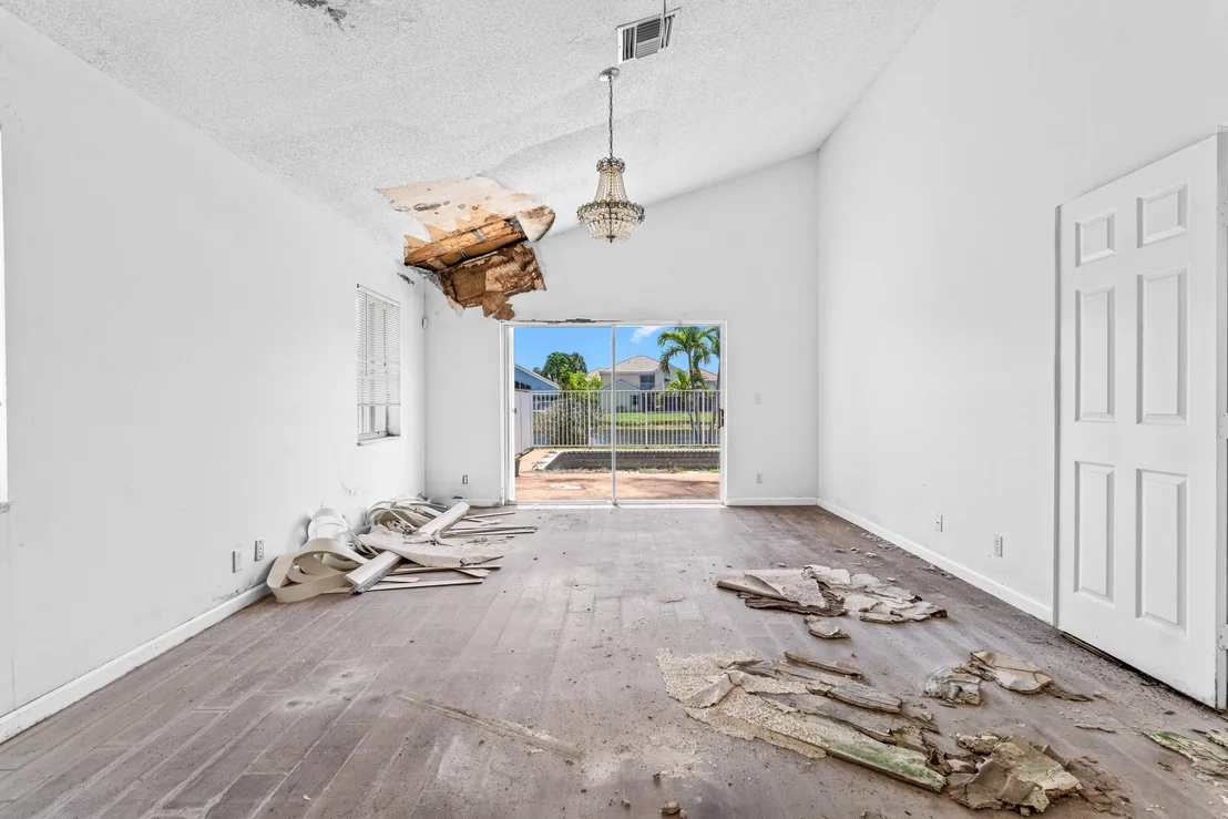 Photo of 8885 Spring Valley Drive
