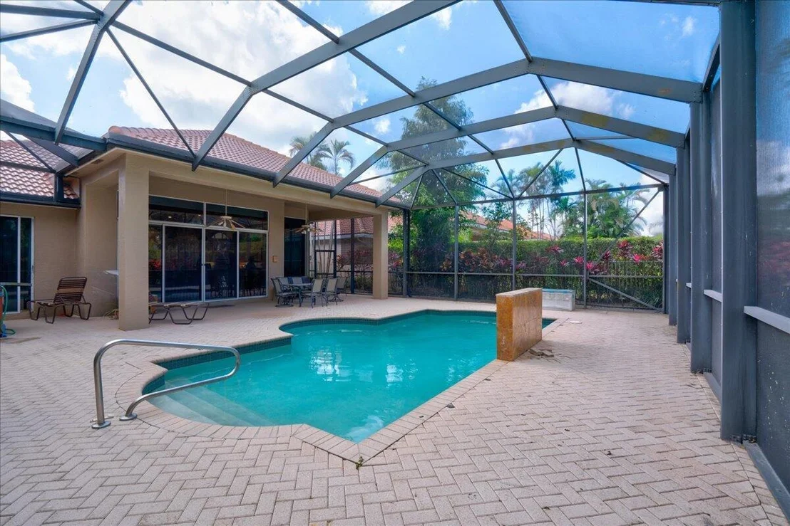 Photo of 10547 Laurel Estates Lane