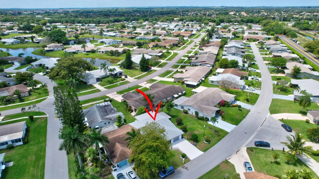 Photo of 6122 Overland Place