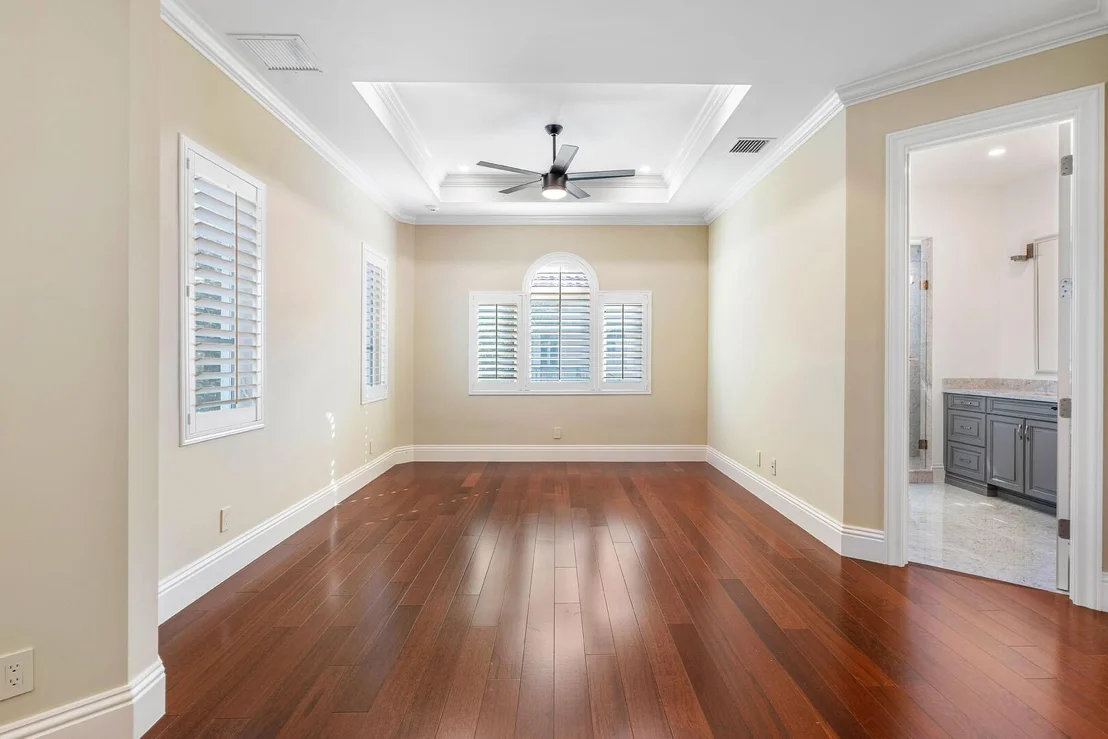 Photo of 384 Royal Palm Way