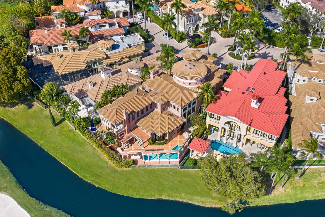 Photo of 446 Addison Park Lane