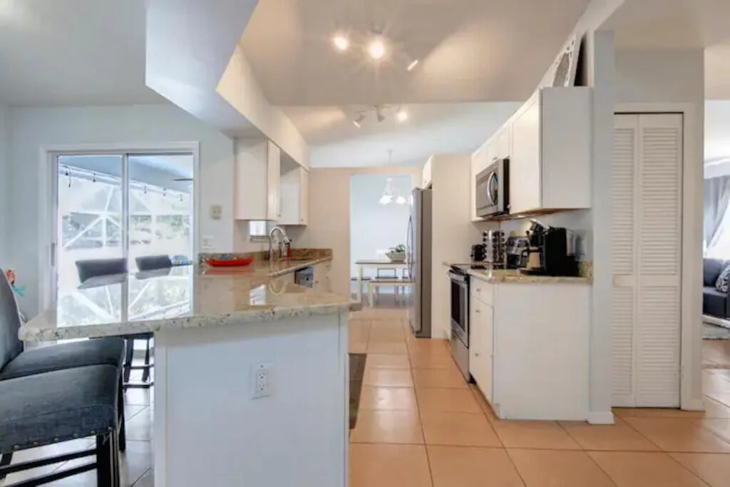 Photo of 1525 Esterbrook Lane
