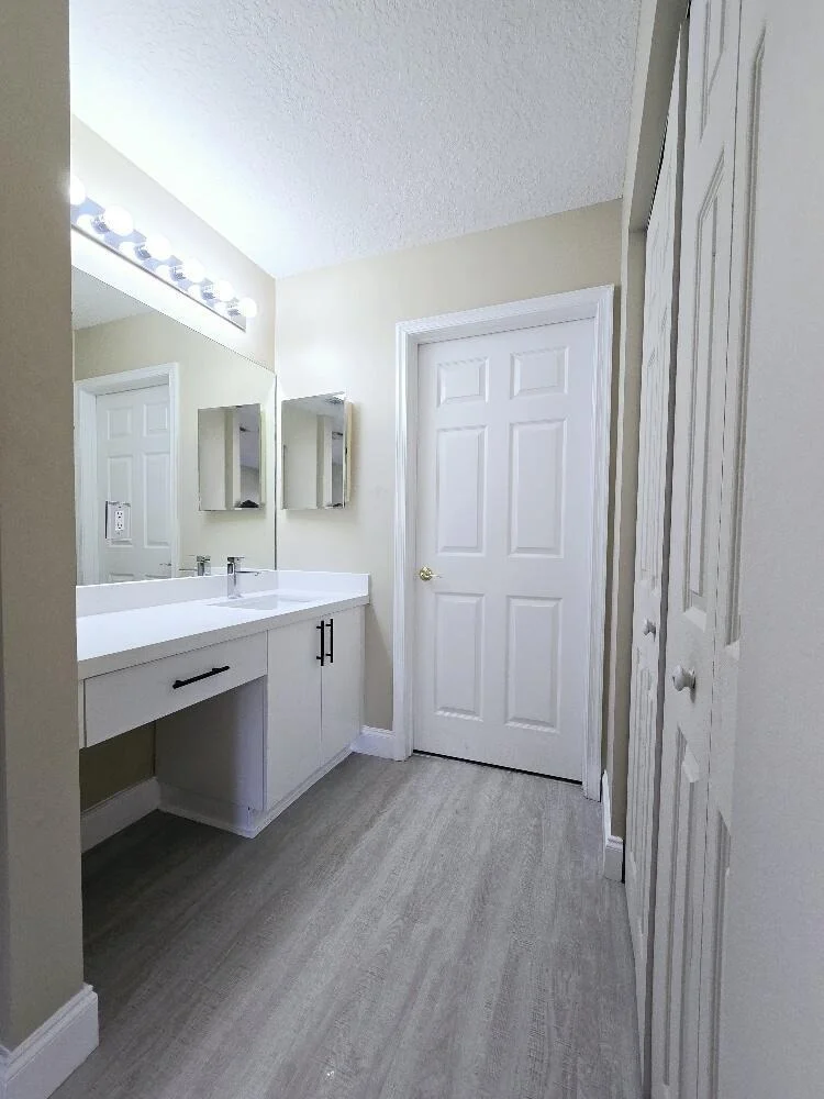 Photo of 321 NW 17th Avenue