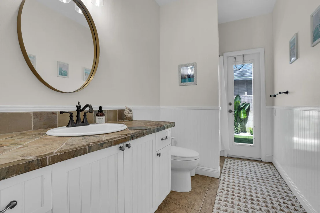 Photo of 471 Oriole Point