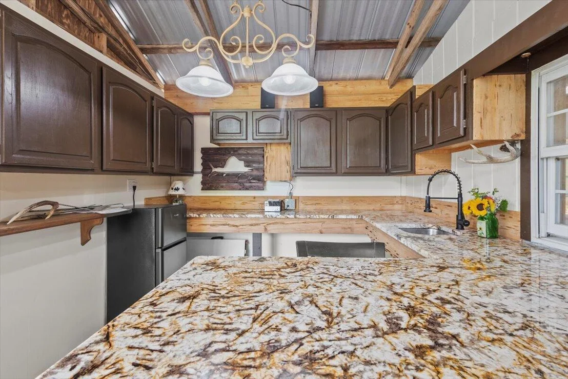 Photo of 10300 Muller Road