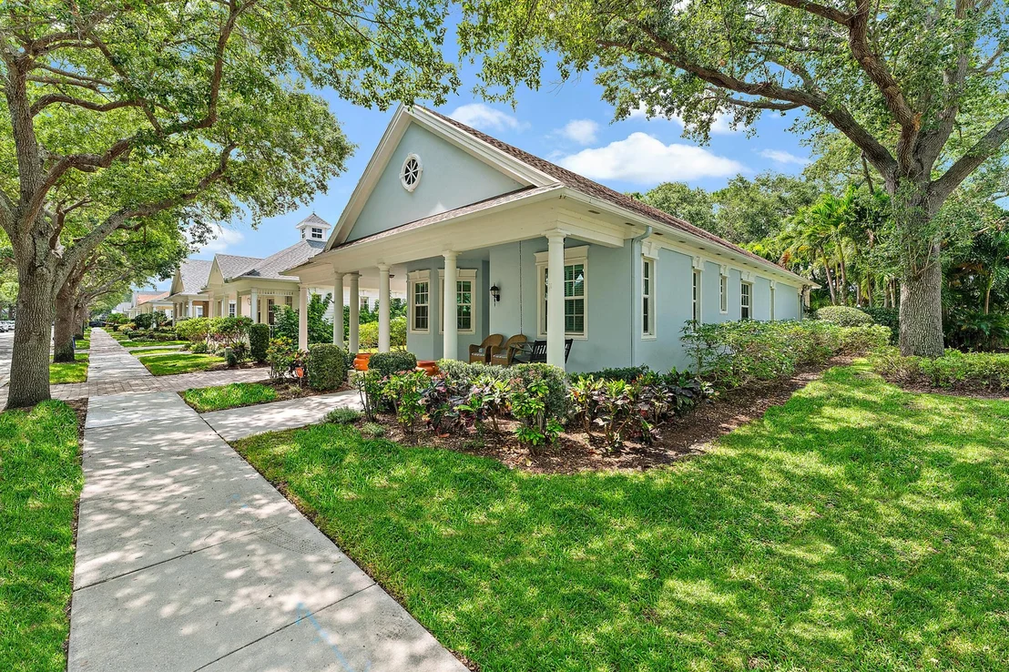 Photo of 508 Sweet Bay Circle