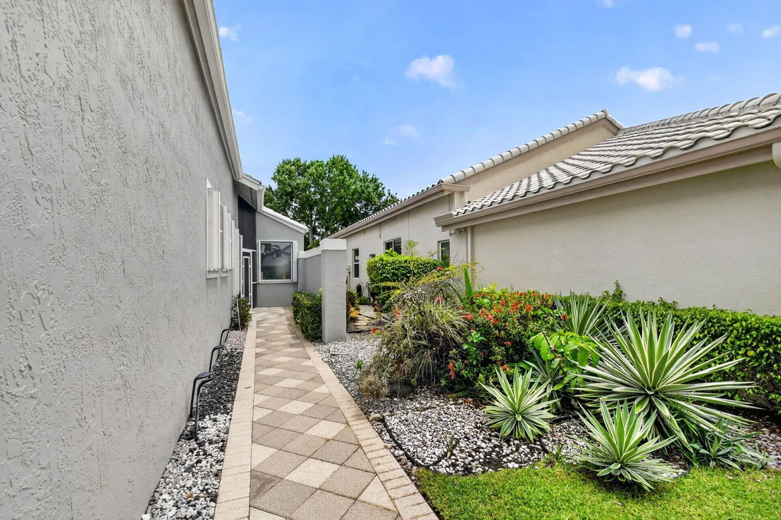 Photo of 6400 Three Lakes Lane