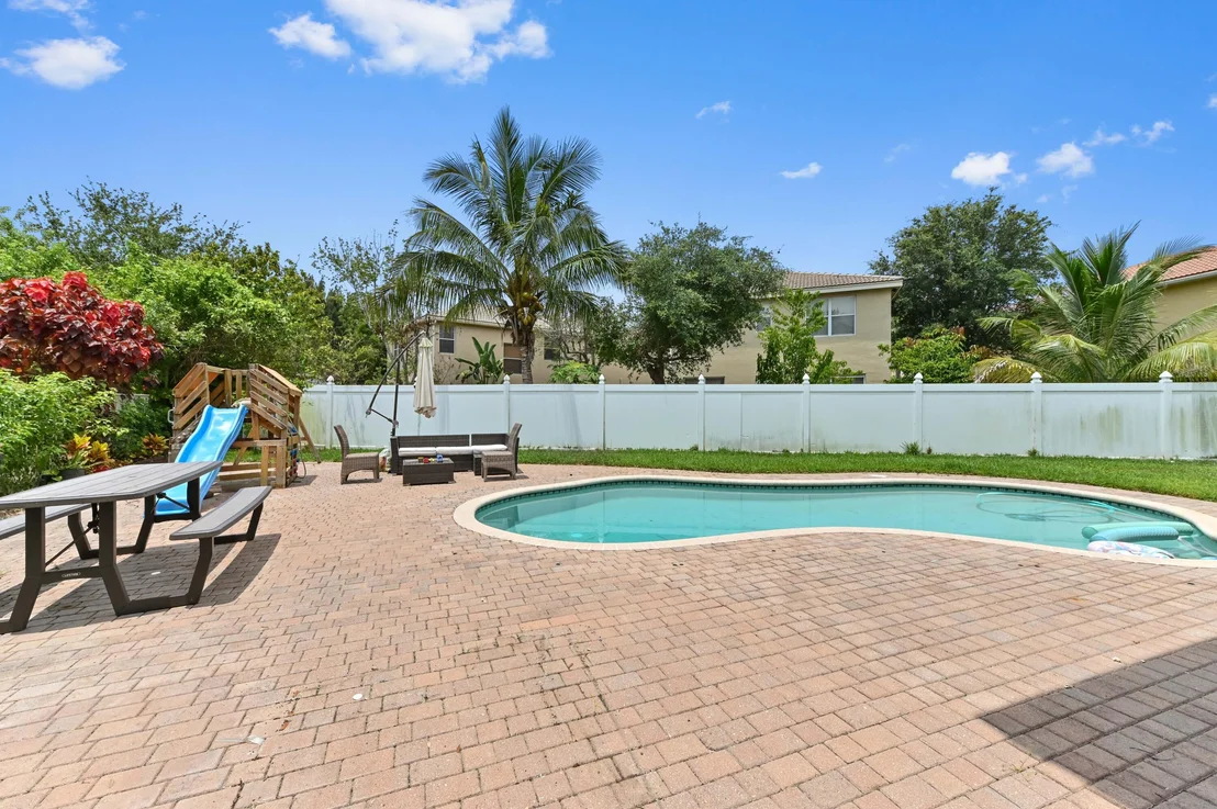 Photo of 561 Peppergrass Run