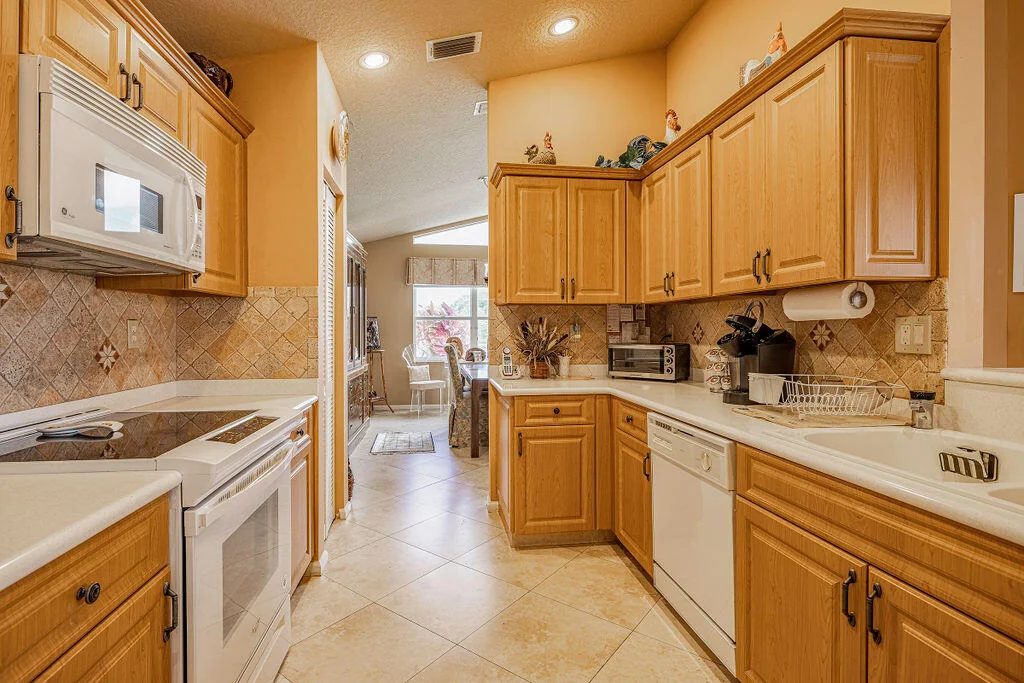 Photo of 2728 Pointe Circle