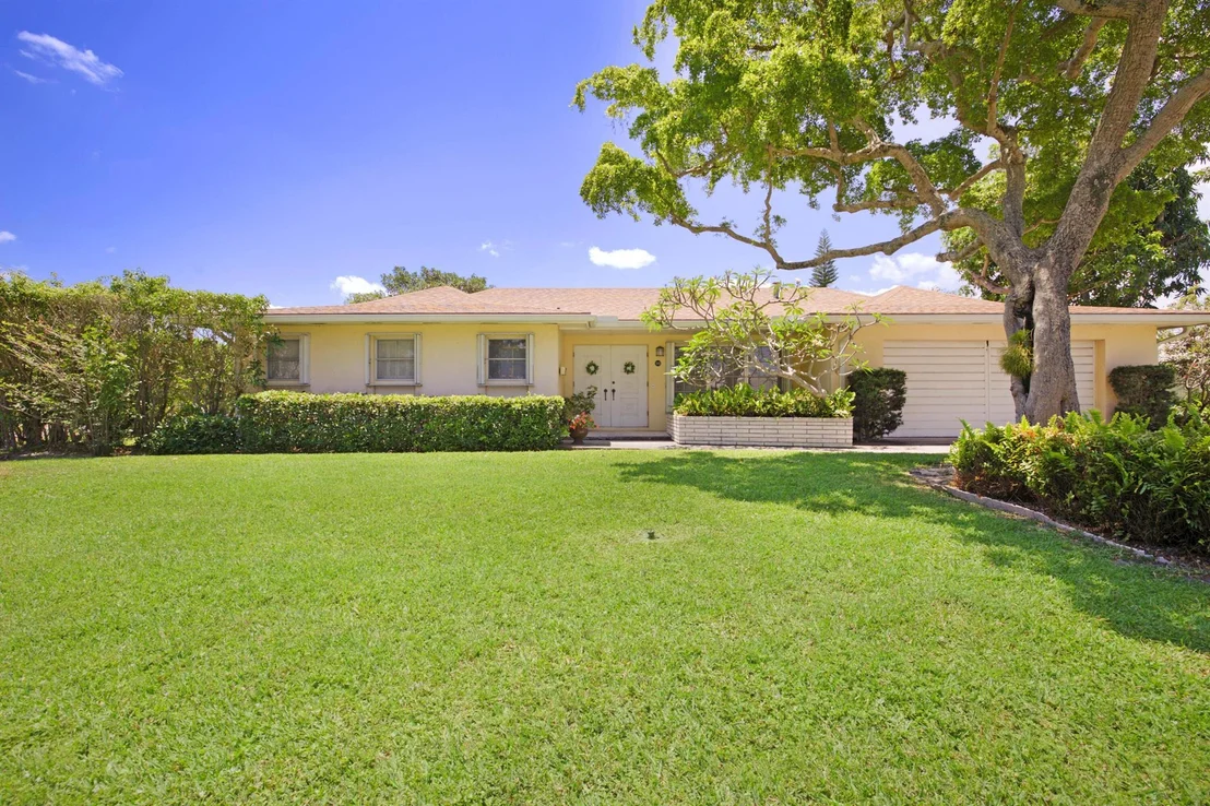 Photo of 100 Gulfstream Road
