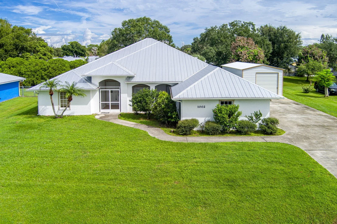 Photo of 1002 Ibis Avenue