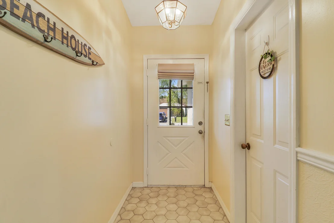 Photo of 5783 SE Mitzi Lane