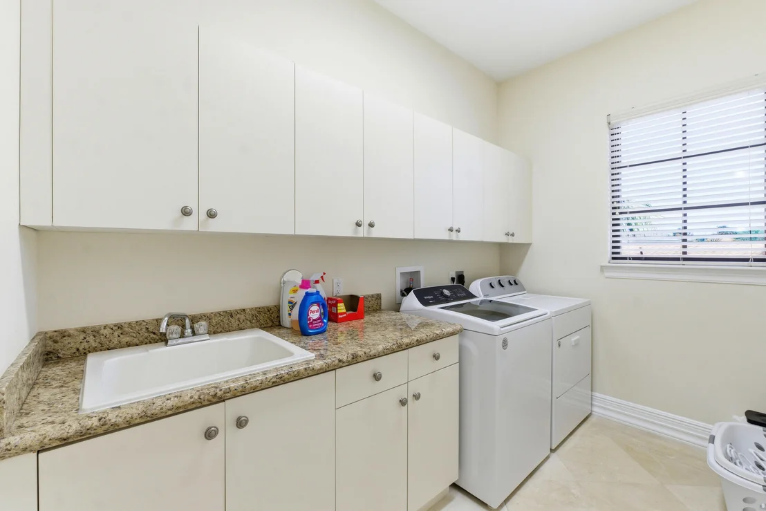 Photo of 8289 Emerald Avenue