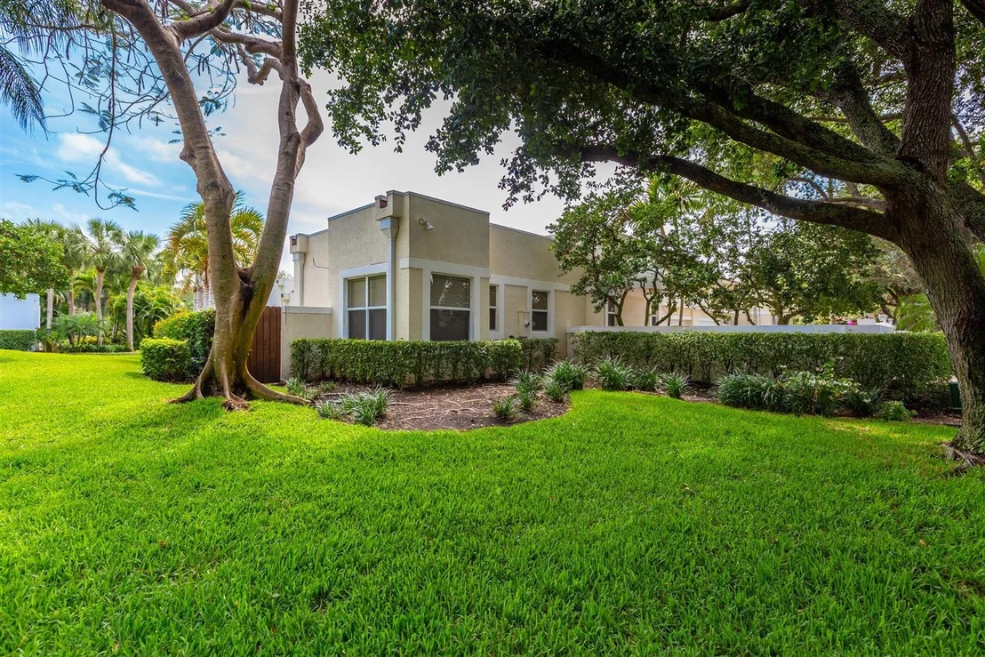 Photo of 117 Waters Edge Drive
