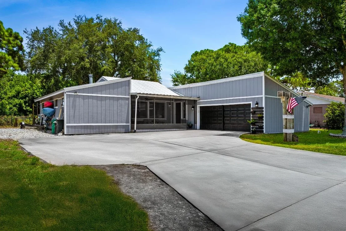 Photo of 5900 Raintree Trail