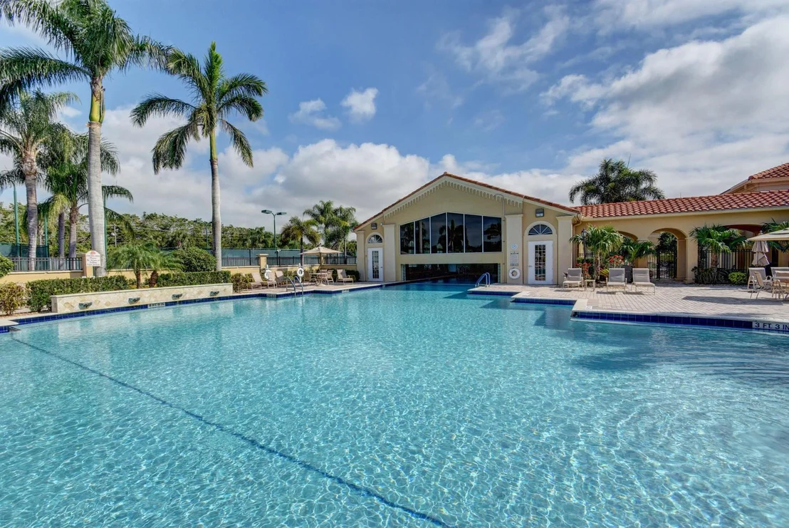 Photo of 5145 Glenville Drive