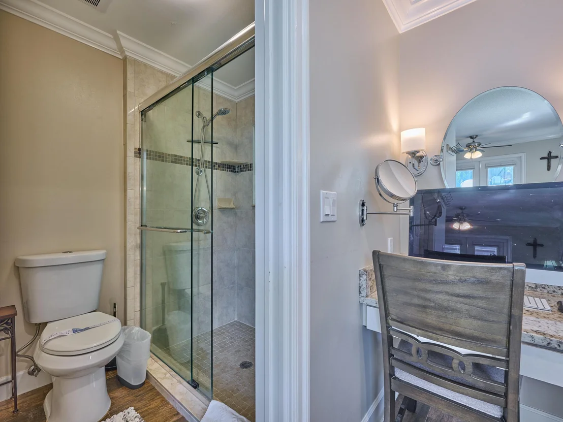 Photo of 708 Weldwood Road