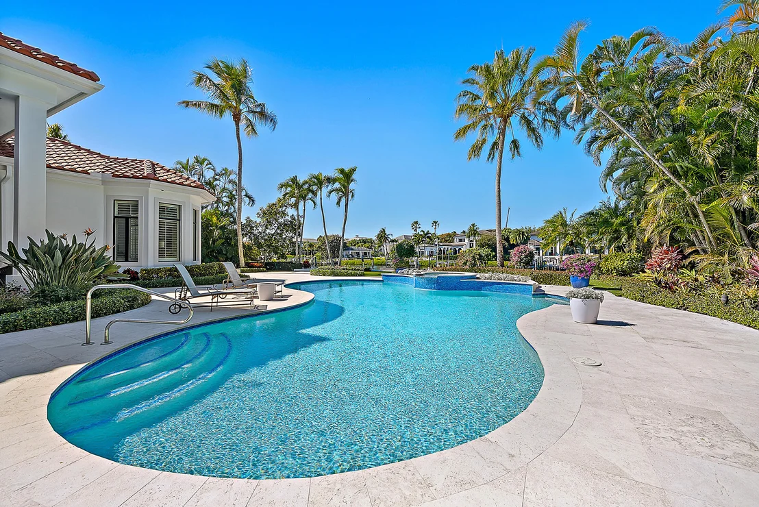 Photo of 466 Mariner Drive