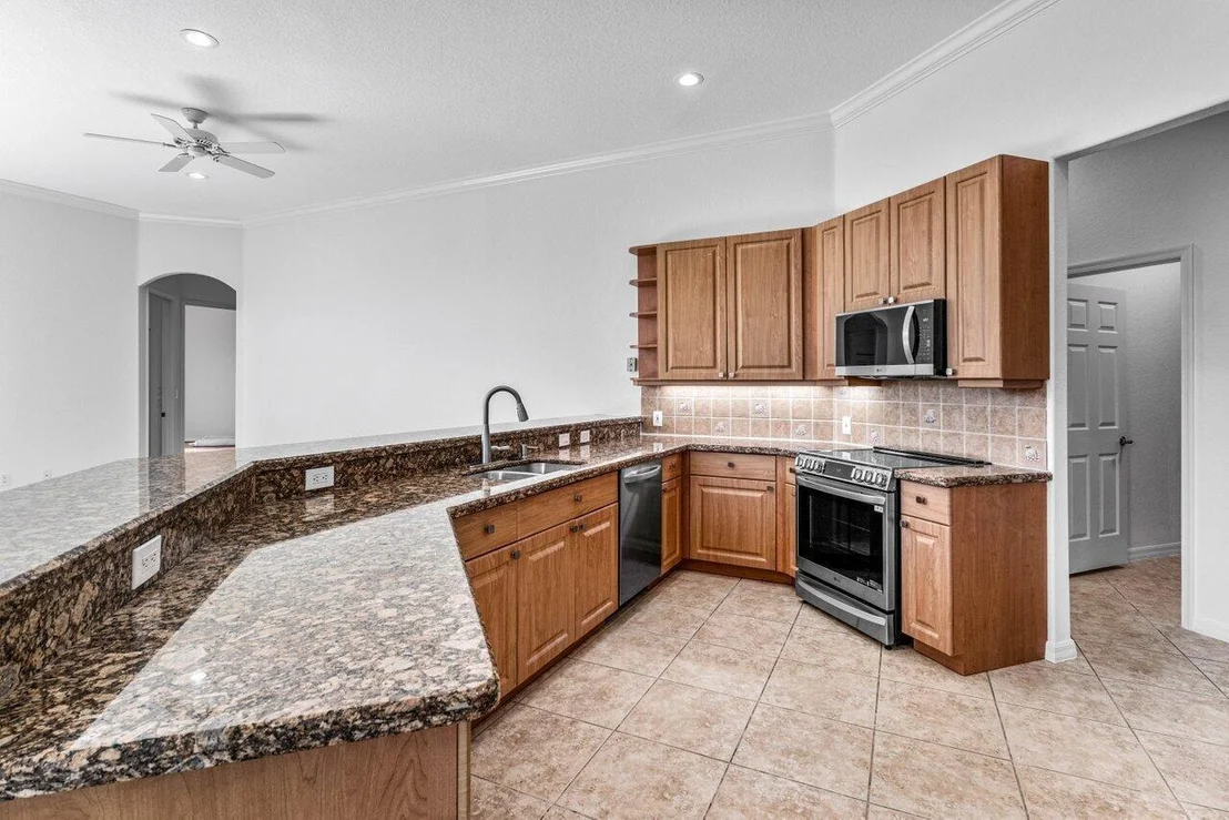 Photo of 400 Rosewood Circle
