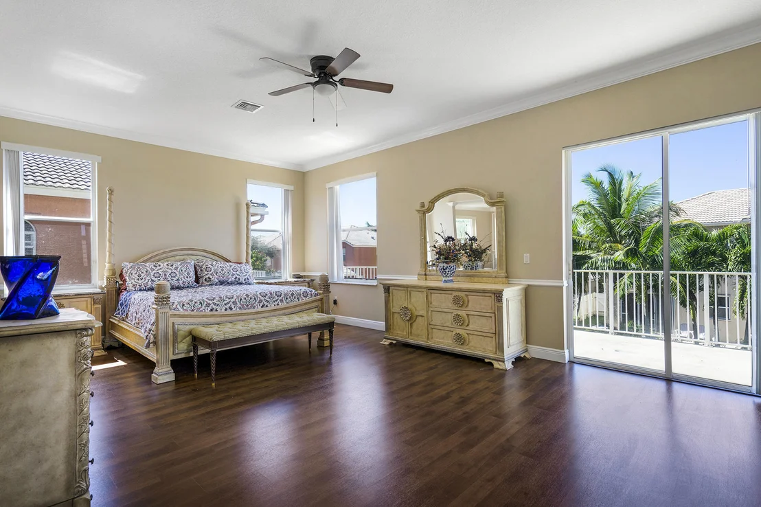 Photo of 2298 Ridgewood Circle