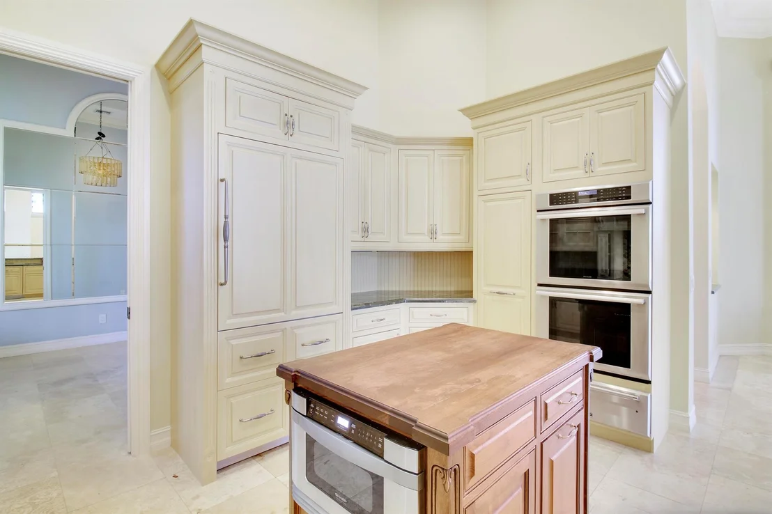 Photo of 1186 Breakers West Boulevard