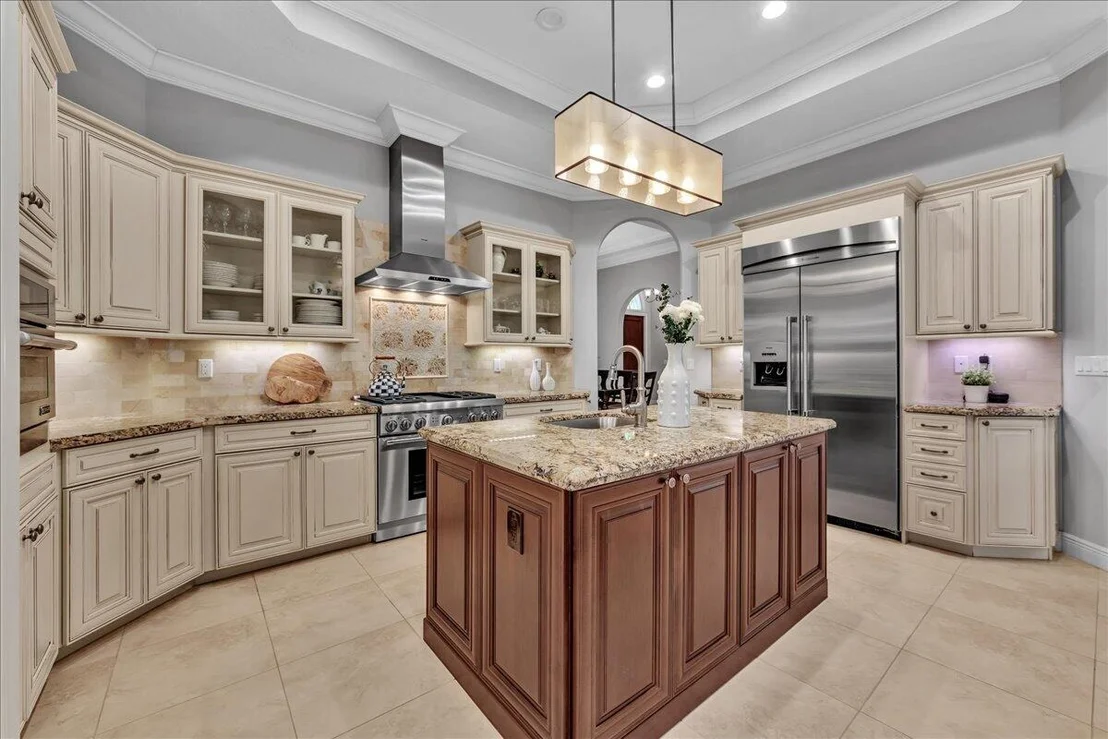 Photo of 378 Squire Drive