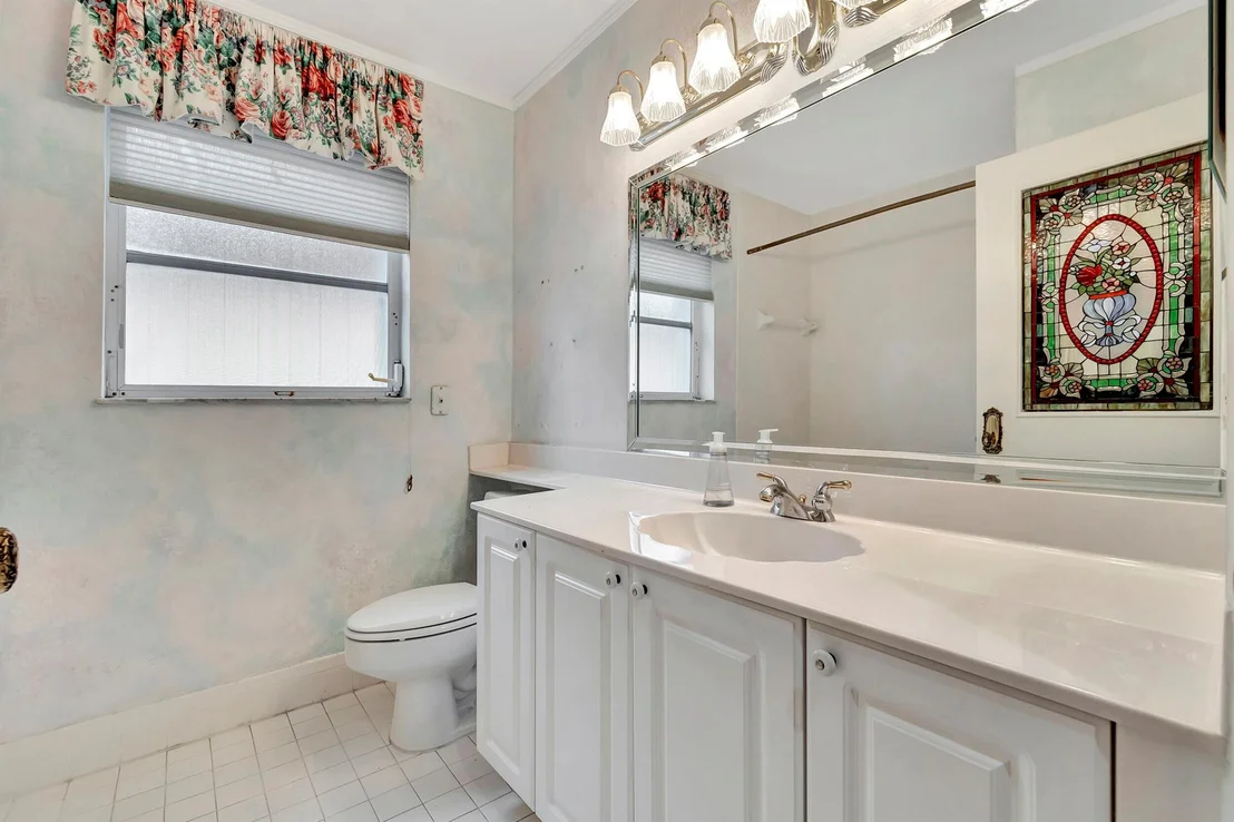 Photo of 7867 Waterfall Terrace