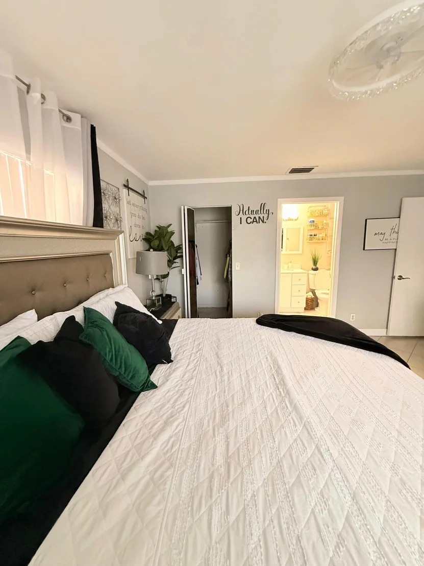 Photo of 10088 Boynton Place Circle